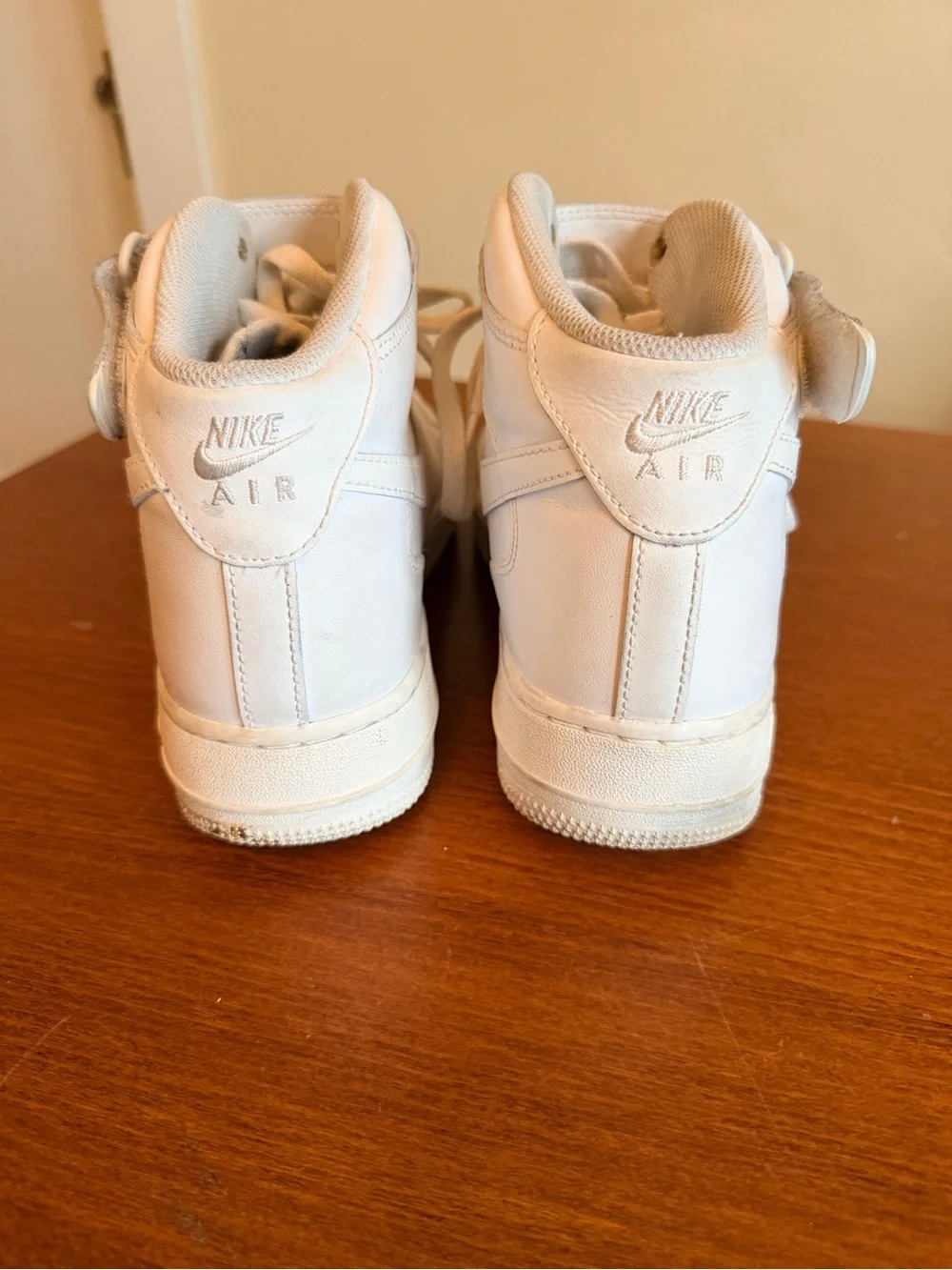 Nike Air Force 1 High ‘07 Triple White Men’s Size 10 Leather Sneakers CW2290